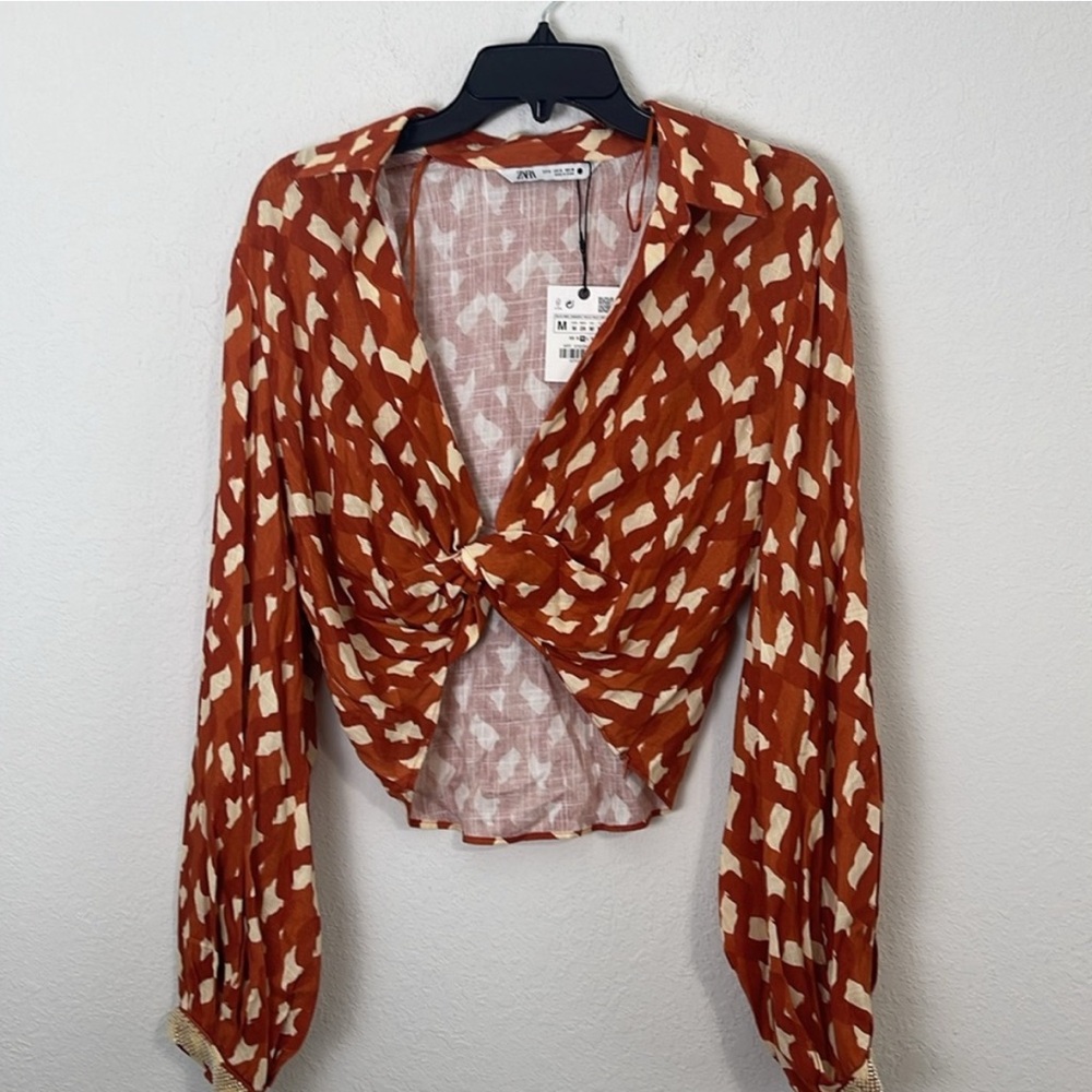 Zara beaded cuff cropped blouse - Picture 3 of 6